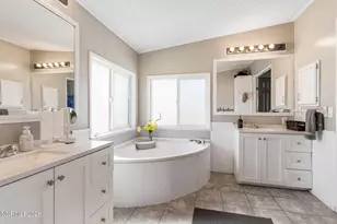 25 N Bybee Ln, Yerington, NV 89447 - Photo 21