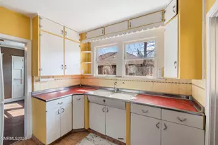 1025 Bell St, Reno, NV 89503 - Photo 9