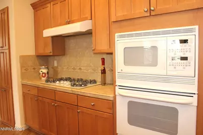 1588 Gemtown Court, Reno, NV 89521 - Photo 7