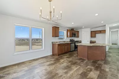 8260 Sycamore Street, Silver Springs, NV 89429 - Photo 23