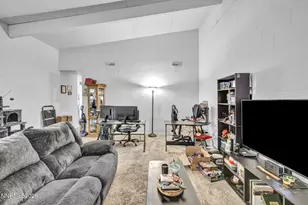 11932 Rocky Mountain St, Reno, NV 89506 - Photo 3