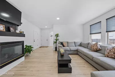 187 Dayton Village Parkway, Dayton, NV 89403 - Photo 3