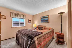 729 Palmwood Dr, Sparks, NV 89434 - Photo 11