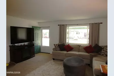 812 Chernus Drive, Carson City, NV 89703 - Photo 5