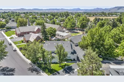 1179 Cottonwood Street #APT 15, Gardnerville, NV 89410 - Photo 55