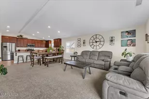 7110 Quill Dr, Reno, NV 89506 - Photo 11