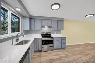 1325 N Green Ct, Carson City, NV 89701 - Photo 5