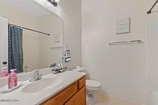 10025 Hampton Park Dr, Reno, NV 89521 - Photo 7