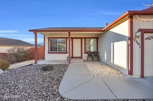 17391 Desert Lake Dr, Reno, NV 89508 - Photo 5