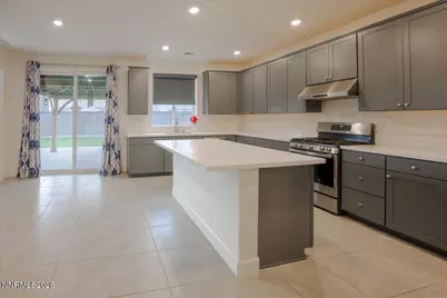 6847 Ronaldinho Drive, Sparks, NV 89436 - Photo 9