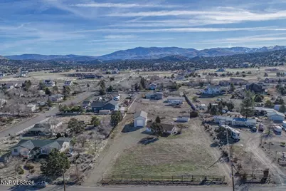 639 Mustang Lane, Gardnerville, NV 89410 - Photo 5