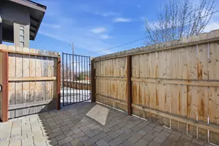 420 Autumn Breeze Cir, Reno, NV 89511 - Photo 5