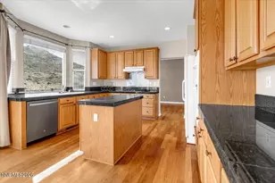 2910 Deer Run Dr, Reno, NV 89509 - Photo 17