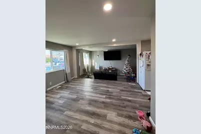 1536 Oxford Avenue, Sparks, NV 89431 - Photo 5