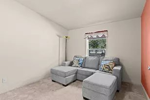 1307 Kingslane Ct, Gardnerville, NV 89410 - Photo 3