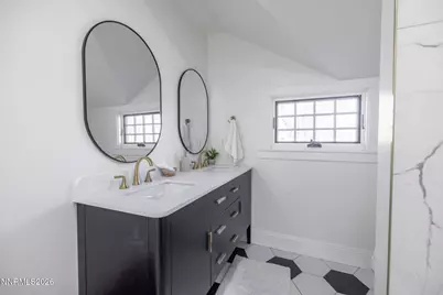 402 W Robinson Street, Carson City, NV 89703 - Photo 37