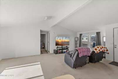 917 Opal Way, Fernley, NV 89408 - Photo 7