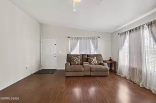 7385 Matisse Ct, Sun Valley, NV 89433 - Photo 9