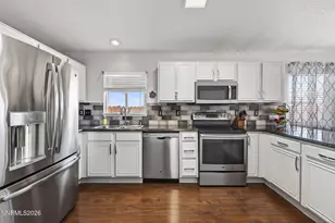 7385 Matisse Ct, Sun Valley, NV 89433 - Photo 13