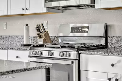 8854 Finnsech Drive, Reno, NV 89506 - Photo 35