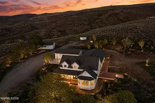680 Rowe Pl, Sparks, NV 89441 - Photo 41