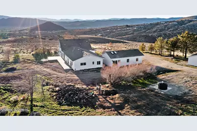 680 Rowe Place, Sparks, NV 89441 - Photo 71