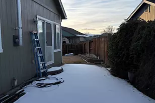 954 Iris Ln, Fernley, NV 89408 - Photo 33