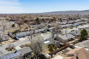 370 Maple St, Fernley, NV 89408 - Photo 31