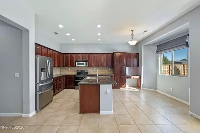 7140 Souverain Lane, Reno, NV 89506 - Photo 7