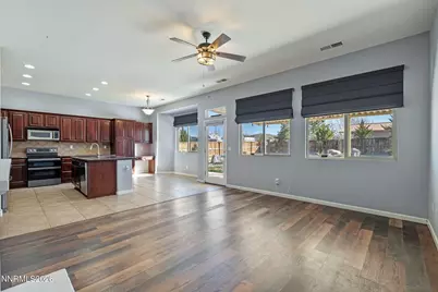 7140 Souverain Lane, Reno, NV 89506 - Photo 11