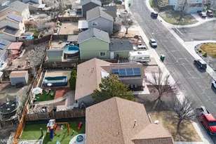 204 Poppy Hills Dr, Fernley, NV 89408 - Photo 3