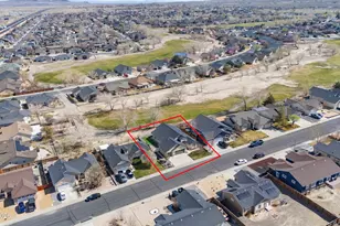 1037 Pepper Ln, Fernley, NV 89408 - Photo 5