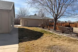 7956 Tres Arroyos Dr, Sparks, NV 89436 - Photo 29