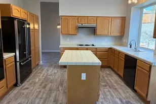 4896 Treetop Rd, Sparks, NV 89436 - Photo 3