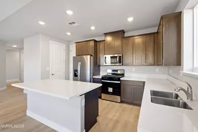 7500 Rambling Rdg Road, Reno, NV 89506 - Photo 3