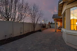9803 Ash Meadow Dr, Reno, NV 89521 - Photo 47