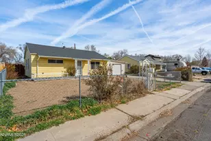 112 K St, Sparks, NV 89431 - Photo 31