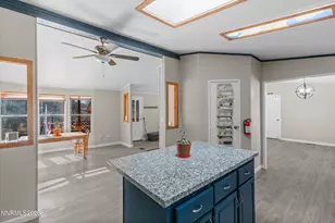 4075 Bobolink Cir, Reno, NV 89508 - Photo 5