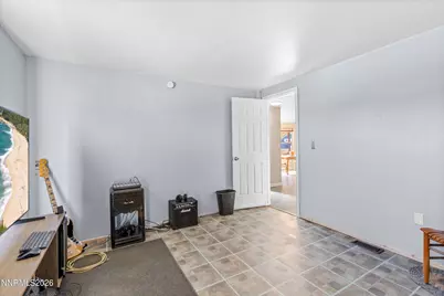 4075 Bobolink Circle, Reno, NV 89508 - Photo 11