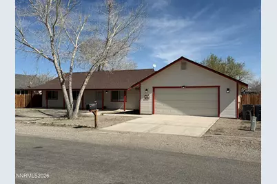 14 Pebble Beach Drive, Yerington, NV 89447 - Photo 1