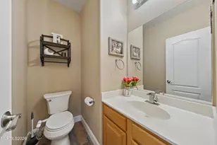 2375 Lincoln Meadows Dr, Reno, NV 89521 - Photo 47