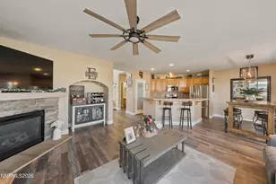 2375 Lincoln Meadows Dr, Reno, NV 89521 - Photo 29