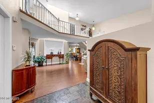 831 Blue Falls Pl, Reno, NV 89511 - Photo 7