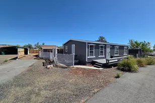 1160 W 8th St, Silver Springs, NV 89429 - Photo 29