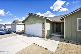 132 Campfire Wy, Fernley, NV 89408 - Photo 3