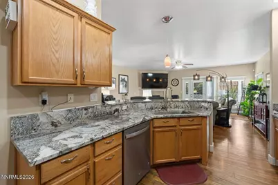 668 Canary Circle, Fernley, NV 89408 - Photo 11
