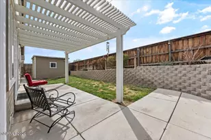 668 Canary Cir, Fernley, NV 89408 - Photo 31