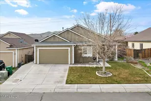668 Canary Cir, Fernley, NV 89408 - Photo 39