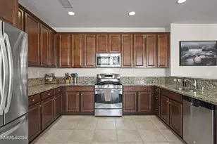 2201 Quailwood Dr, Reno, NV 89521 - Photo 11