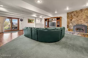 100 Moore Ln, Reno, NV 89509 - Photo 35